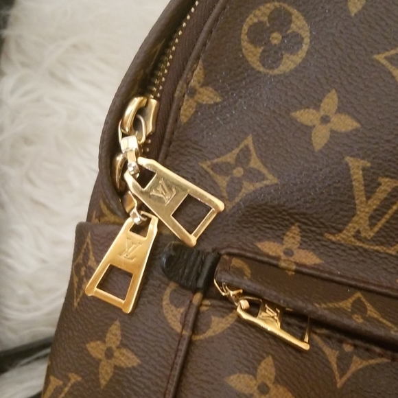 Louis Vuitton backpack mm authentic - Picture 3 of 8
